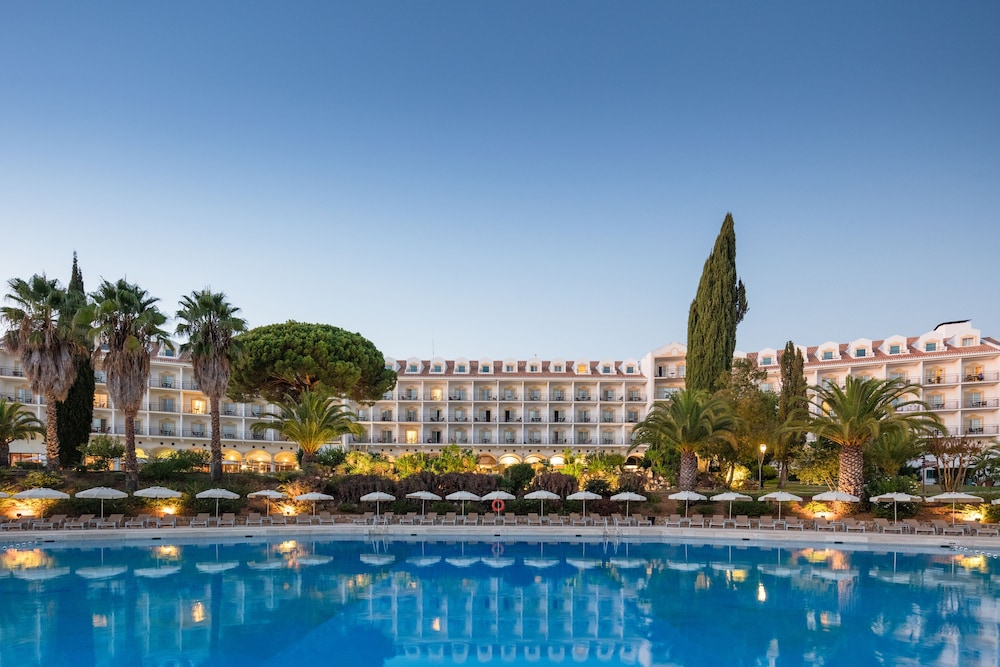 Penina Hotel Golf Resort in PORTIMAO