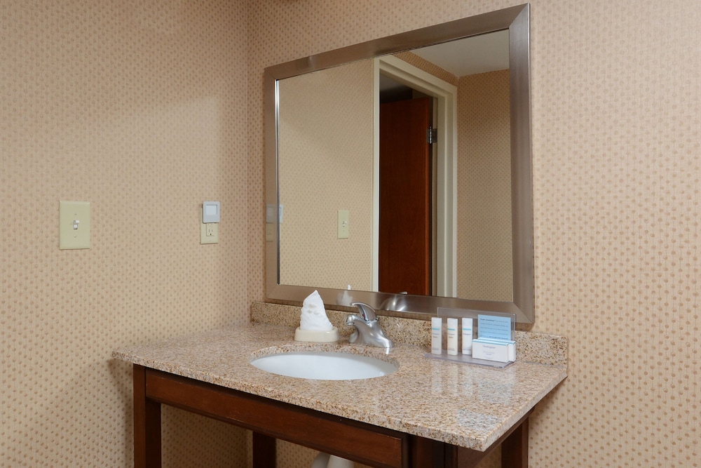 Hampton Inn Raleigh/Durham-Airport 21/55