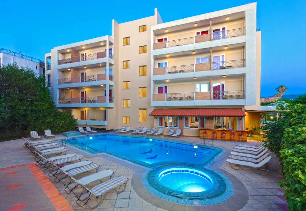 Pavlos Hotel 4/51