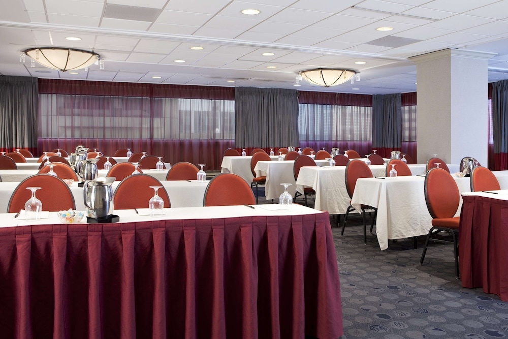 Homewood Suites By Hilton Chicago Downtown/Magnificent Mile 42/46