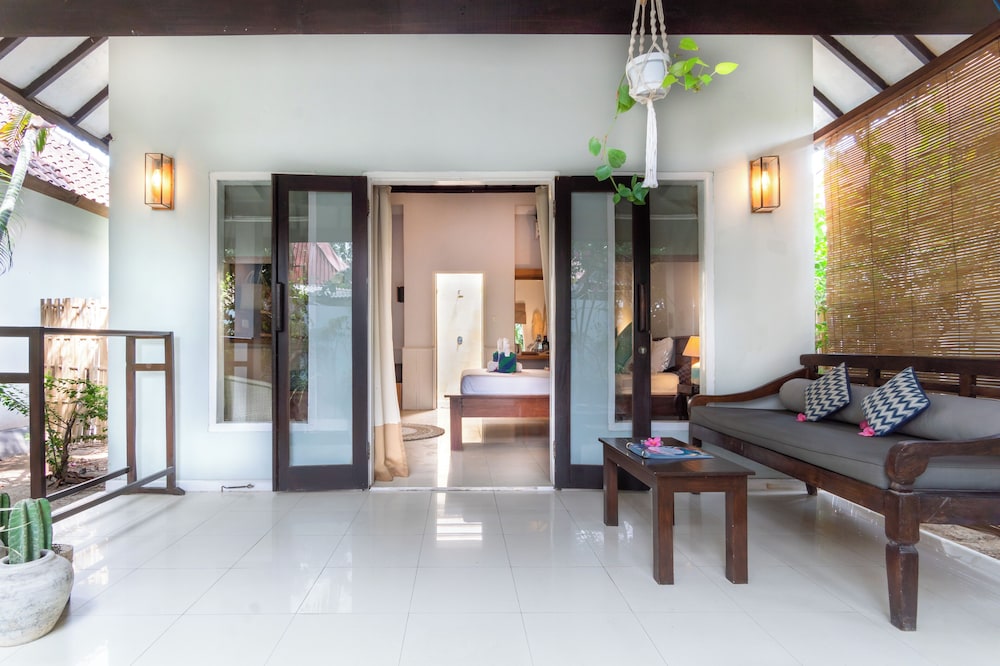 Bale Sampan Bungalows 46/64