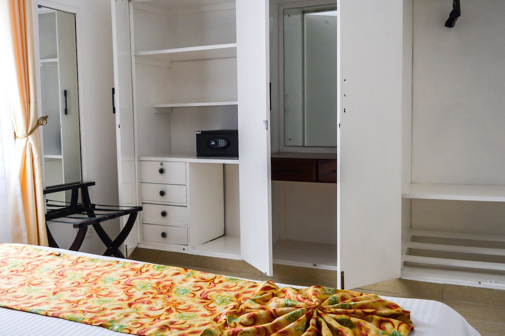 Brickwood Apartments photo3