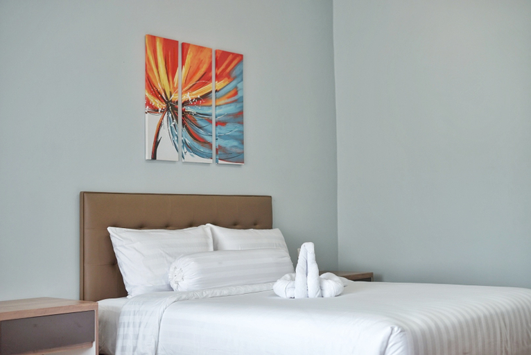 غرفة تنفيذية بسرير كوين، Doi Hotel & Resto 2/2