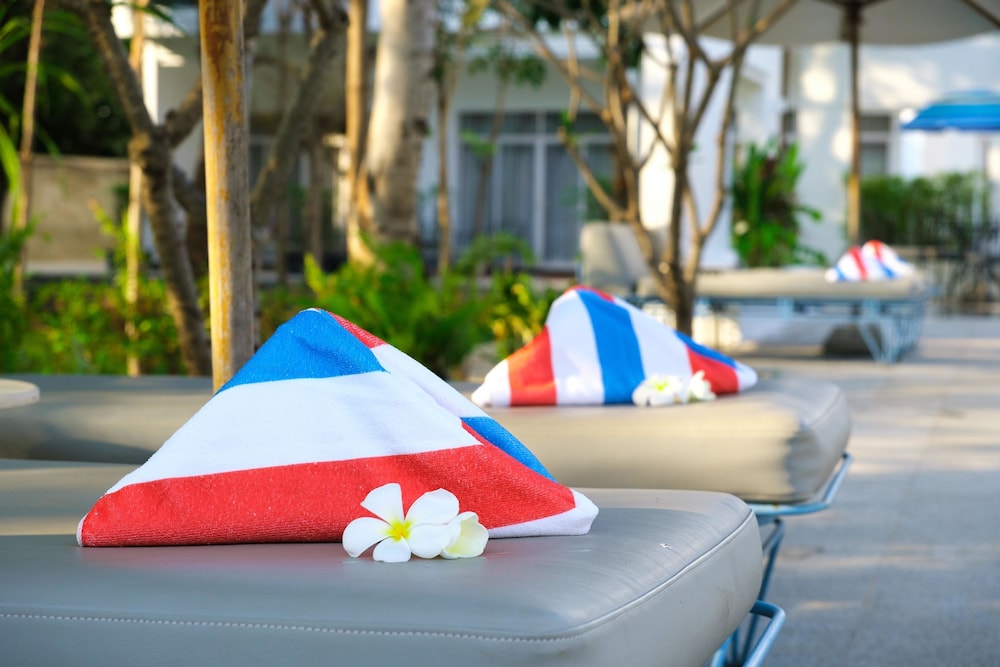 ANGKOR ELYSIUM SUITE 34/50