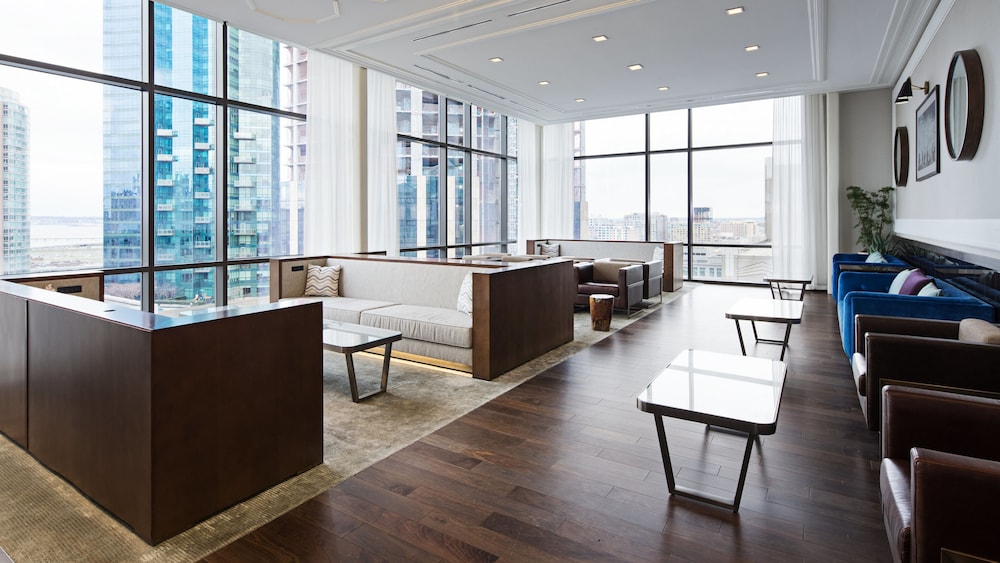Hyatt House Jersey City 42/68