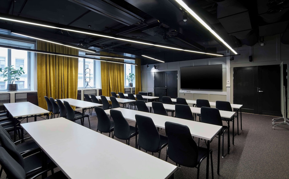 Scandic Grand Central 39/50
