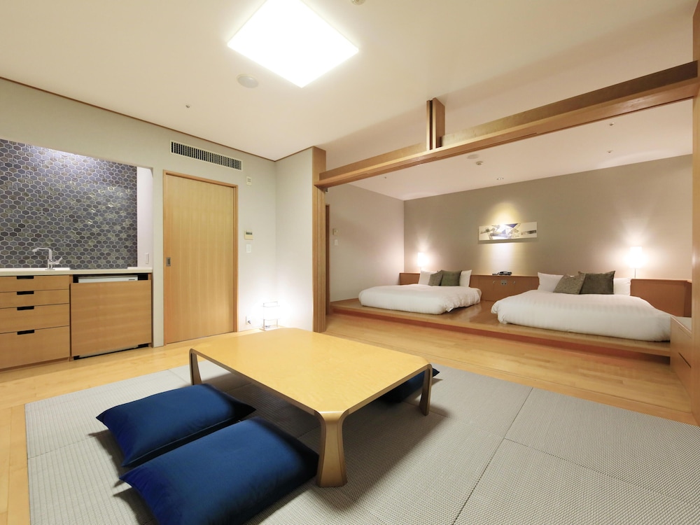 JAPANESE WESTERN, INDOOR SPRING BATH