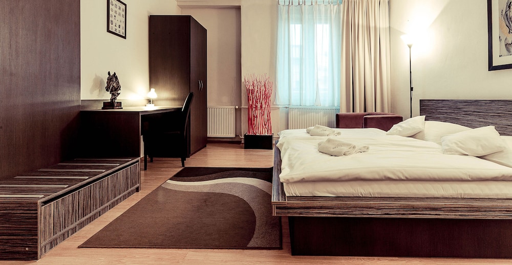 Horse Inn Pension 25/62
