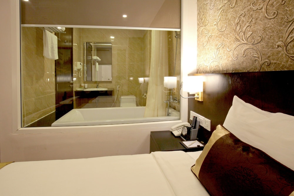Kings Hotel Dalat 34/34