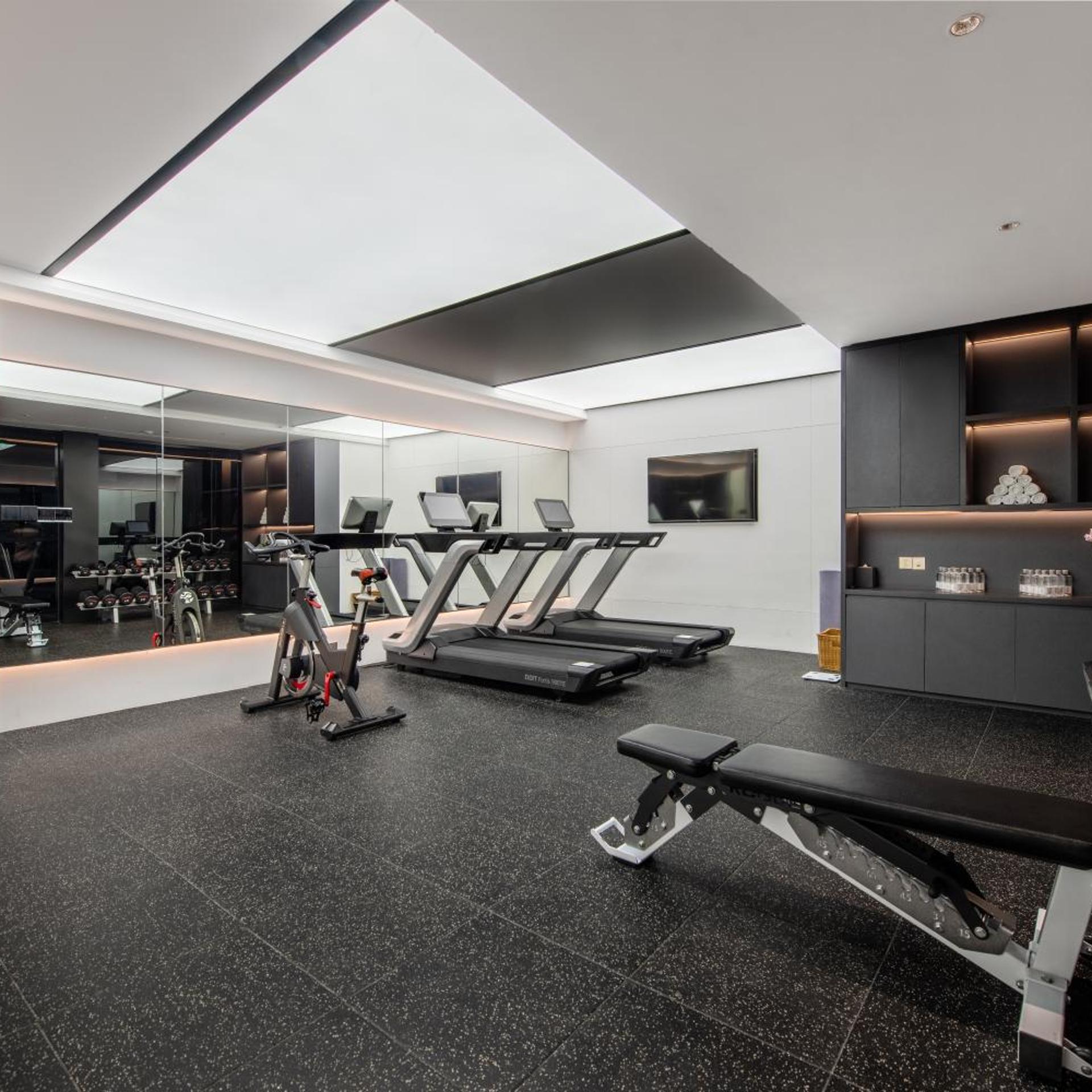 Shenzhen Nanshan Auspices Hotel (Wanxiang Tiandi Branch) 32/56