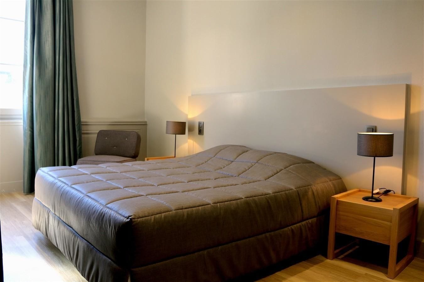 SUPERIOR, DOUBLE BED