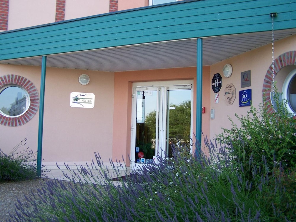 Brit Hotel Nogent Le Rotrou Hotel Du Perche 5/44