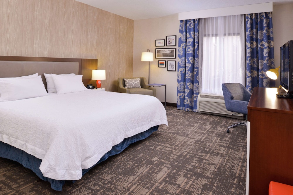 Hampton Inn Suites Wilmington 11/51