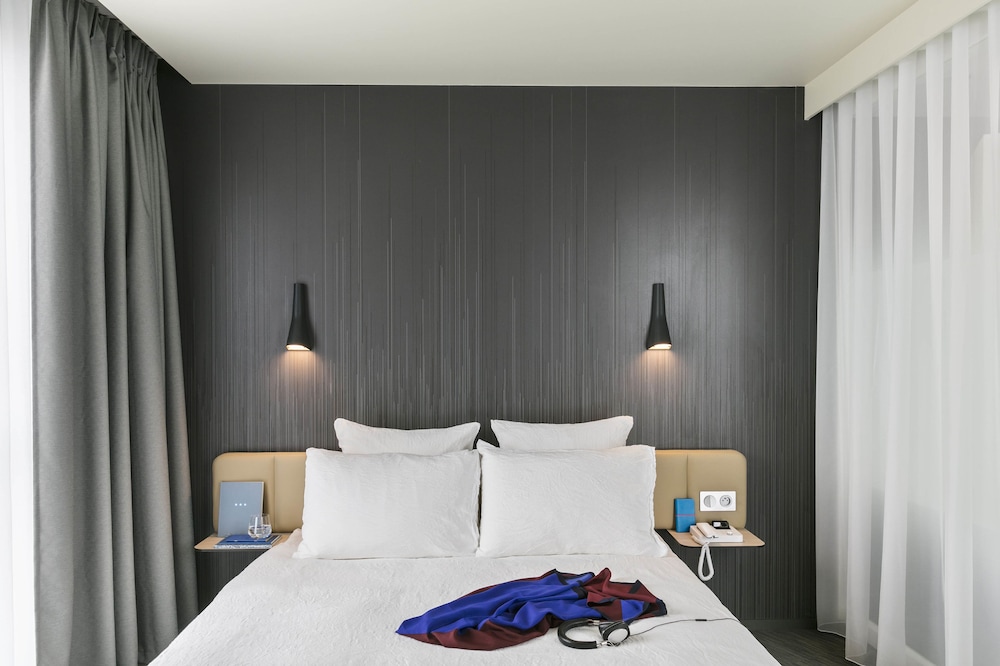Okko Hotels Paris Porte de Versailles 15/47