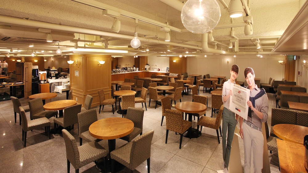 Hotel Skypark Central Myeongdong 38/44