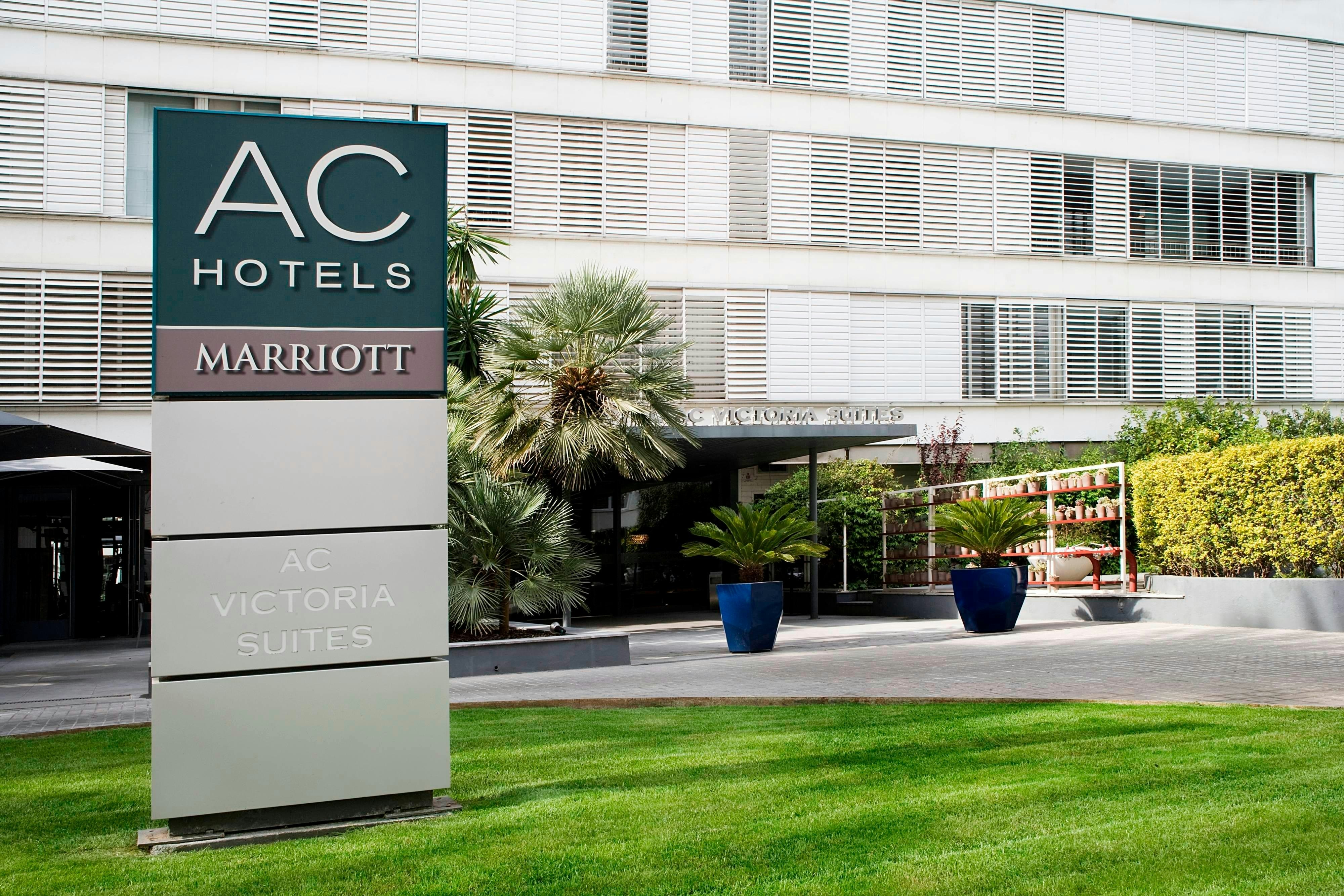 Ac Hotel Victoria Suites 24/26