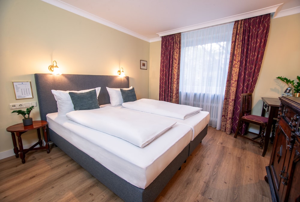 Acanthushotel Munich 10/50