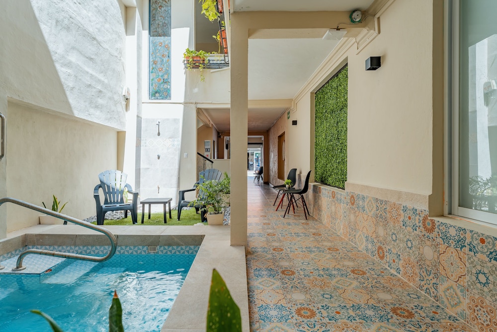 Hotel Brisas 5a AV 47/62