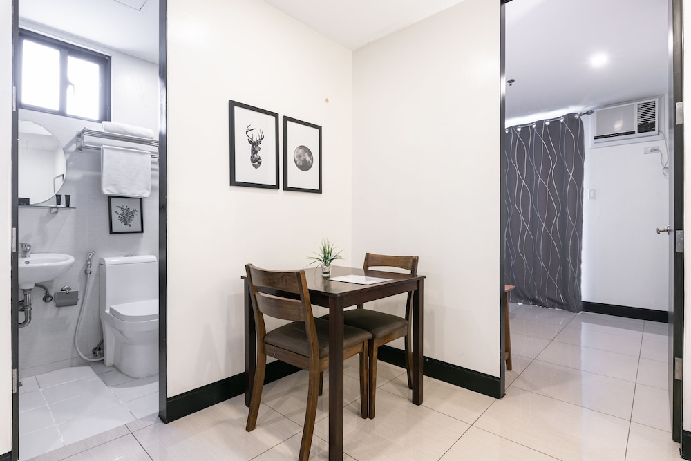 Artemis Place Makati 69/69