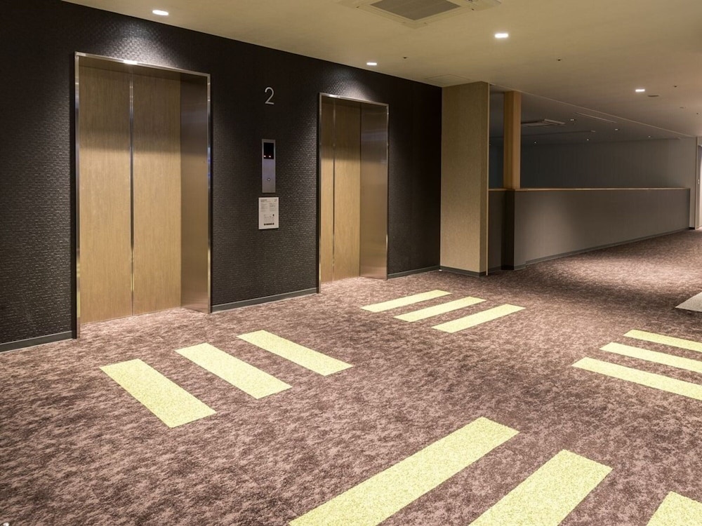 Kansai International Airport Hotel 11 48/54