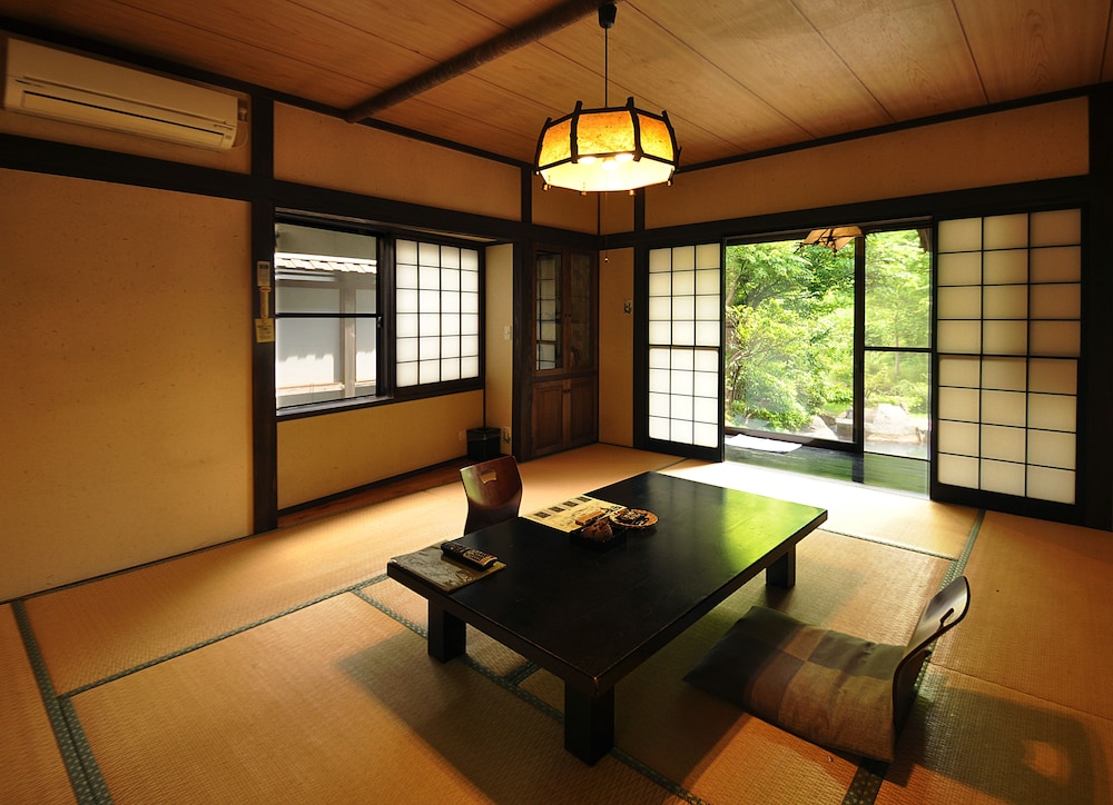 Genryu No Yado Hozantei 26/50