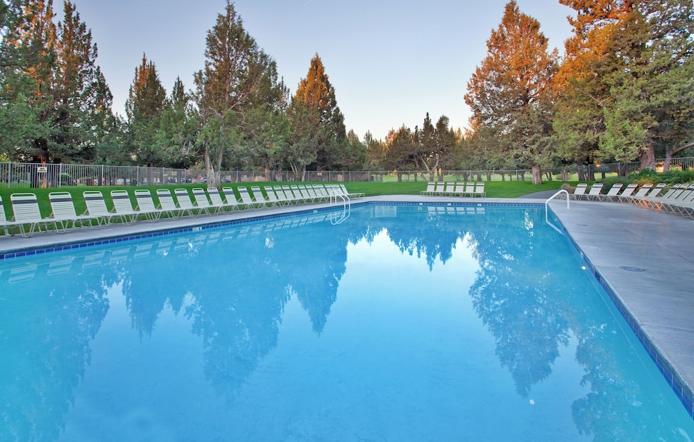Holiday Inn Resort the Lodge At Eagle Crest 30/58