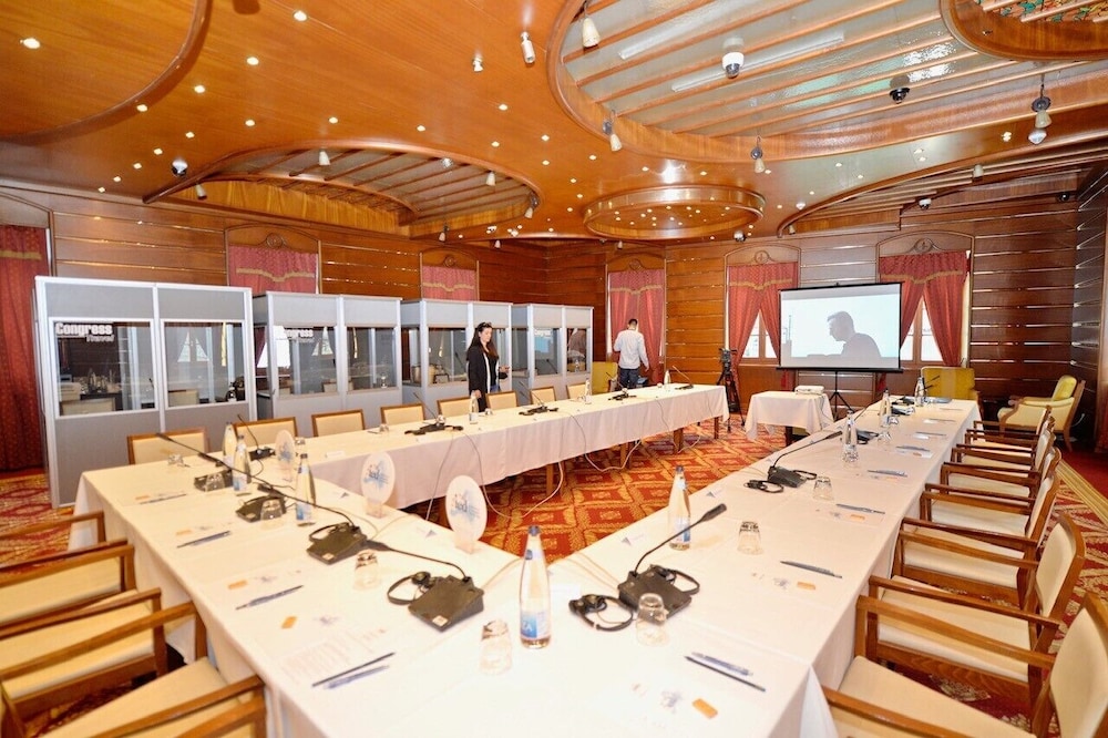 Historic Boutique Hotel Cattaro 52/60