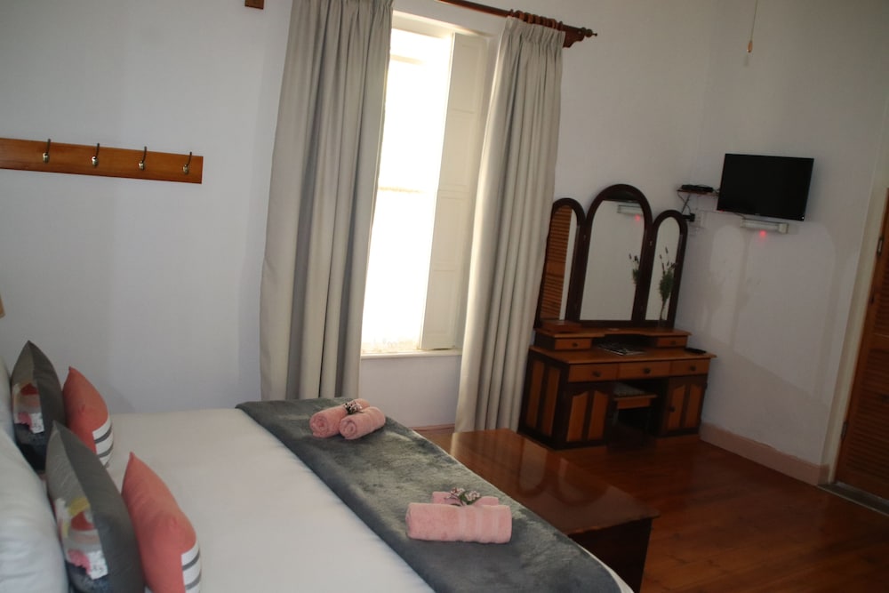 Petal's Place Guest House 32/39
