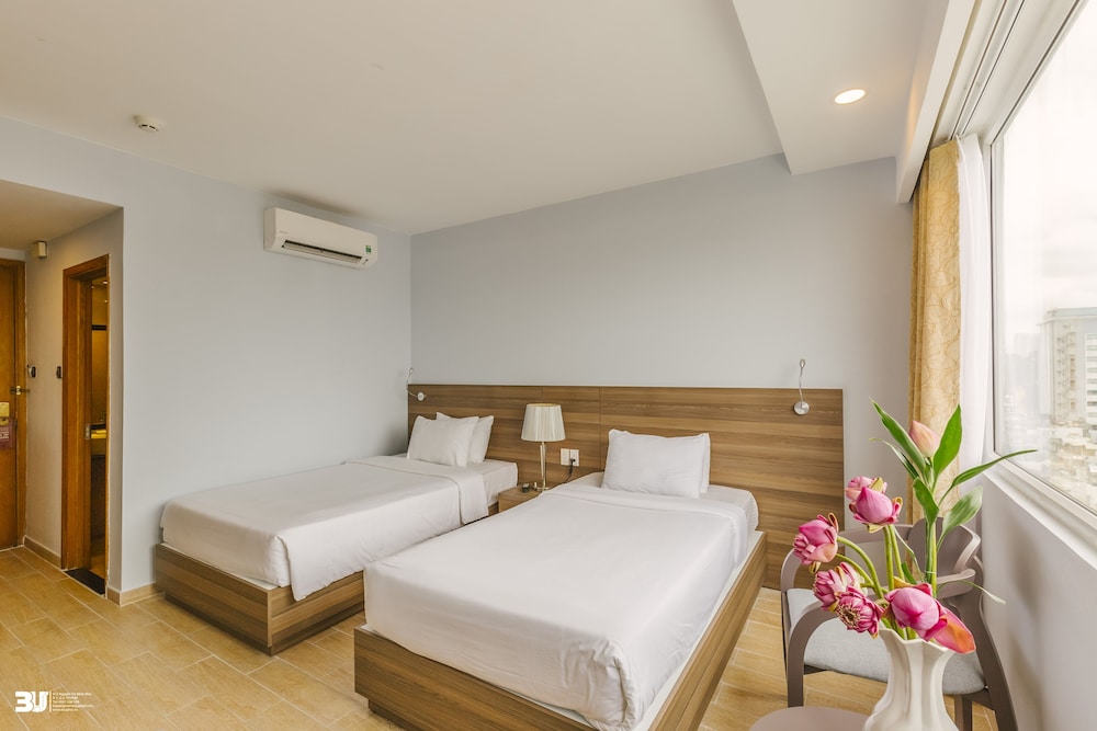 Viet Lotus Saigon Hotel 18/50