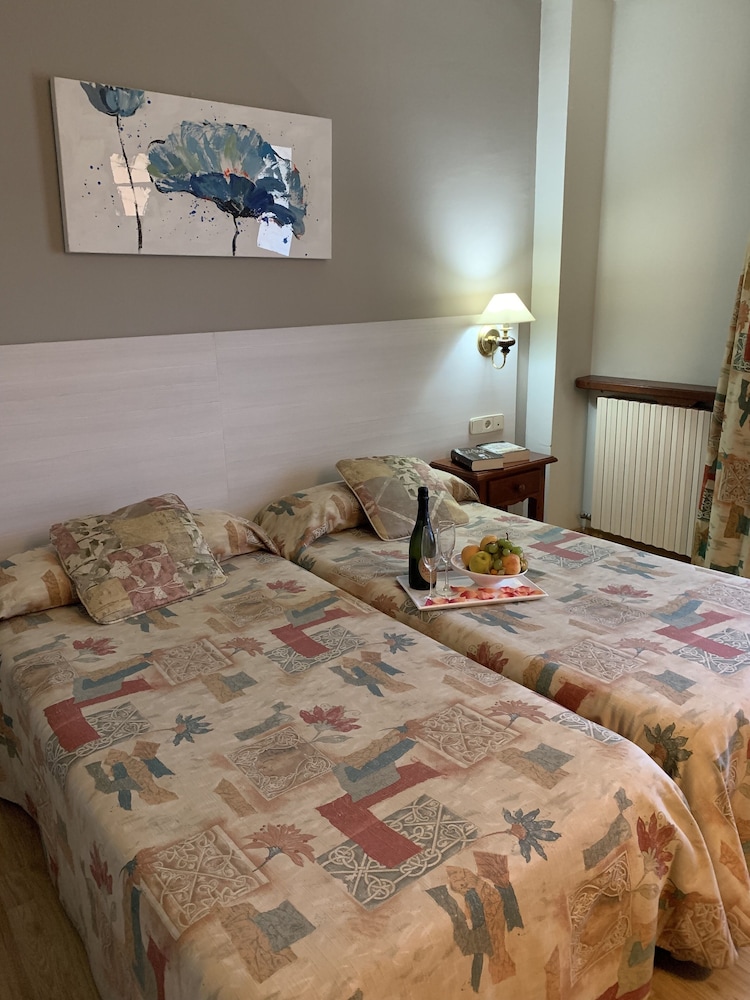 HOTEL BONCOMPTE LLEIDA 5/17