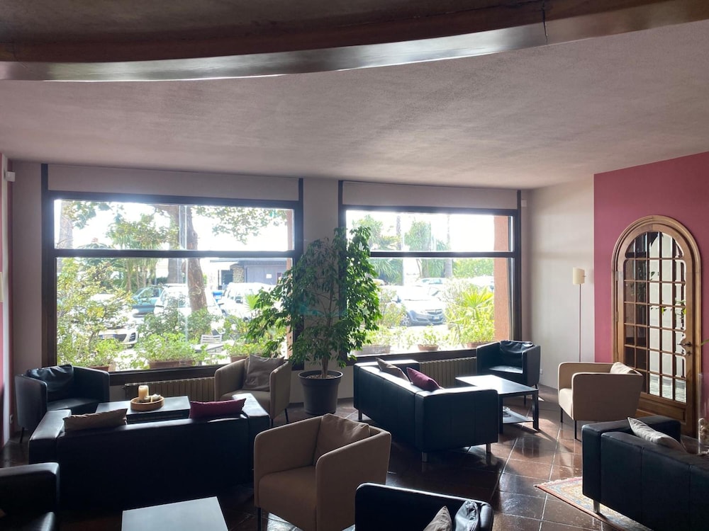 Hotel Kristina 33/49