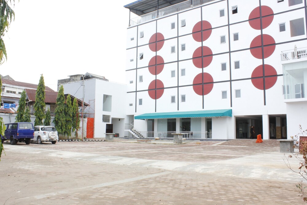 Sinar Sport Hotel 2/59