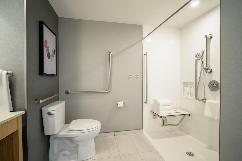 Hyatt Place Whitehorse 34/35