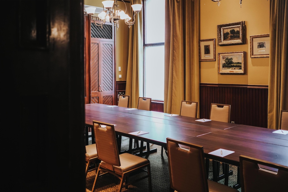 The Driskill In the Unbound Collection By Hyatt 39/50
