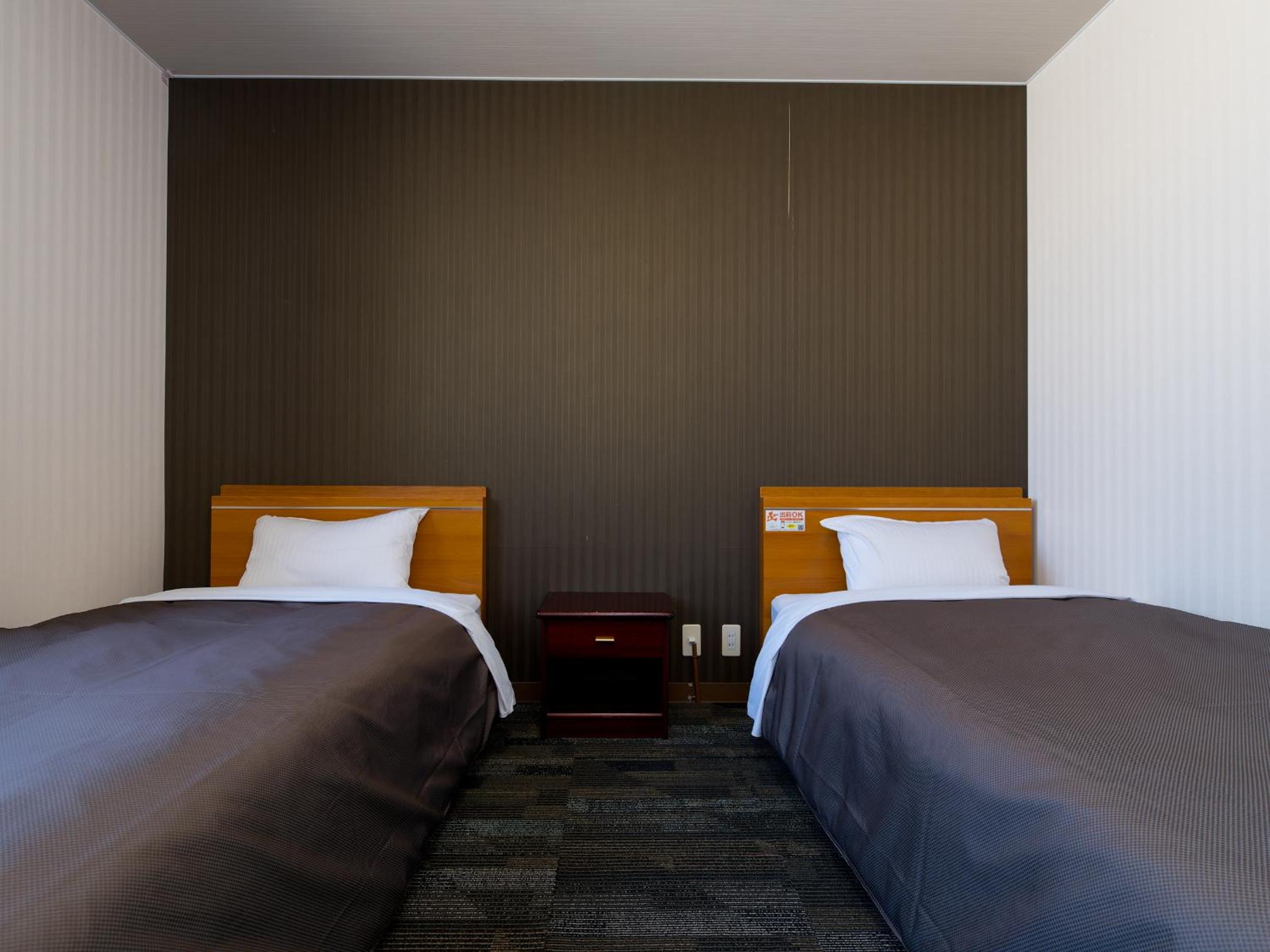 غرفة بسريرين منفصلين، Matsuyama New Grand Hotel 3/10