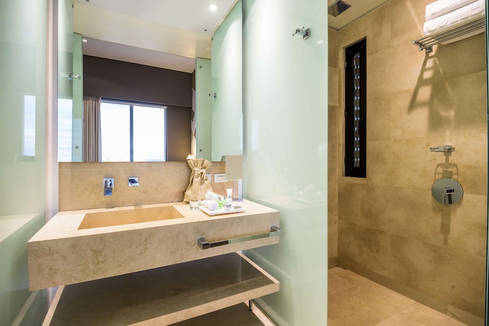 NH Collection Bogota Terra 100 Royal 50/50