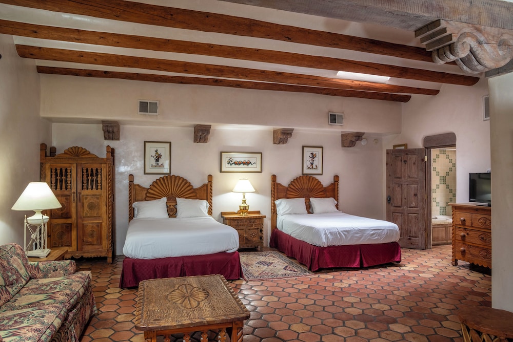 The Inn at the Delta 8/32