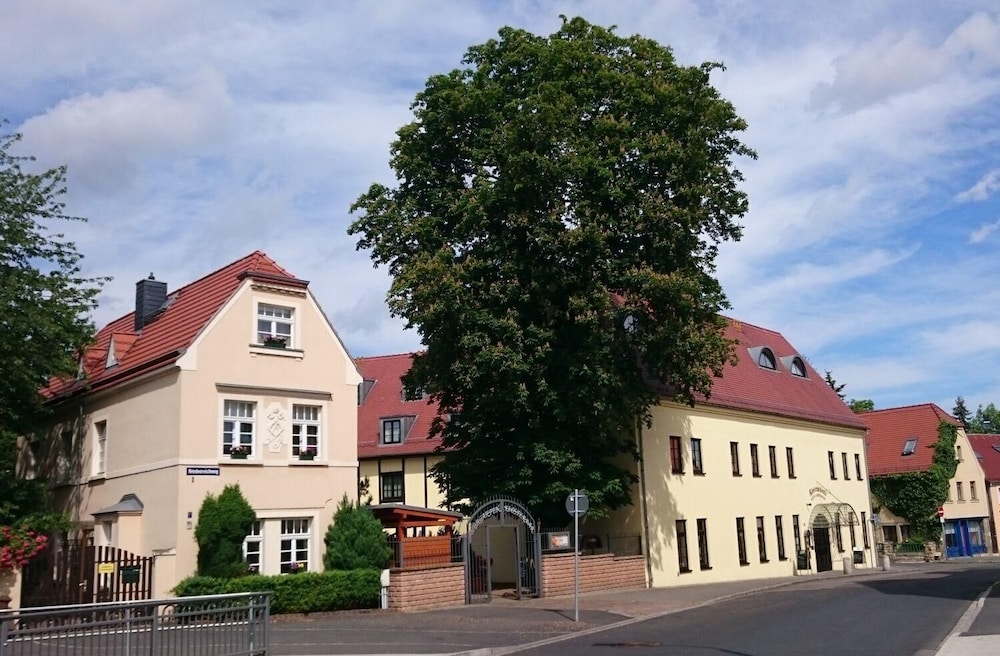 Hotel & Restaurant Klosterhof 8/57