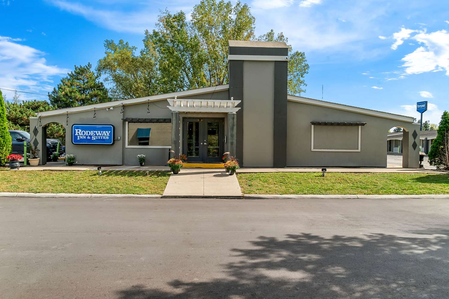 Rodeway Inn & Suites Saginaw I-675 12/14