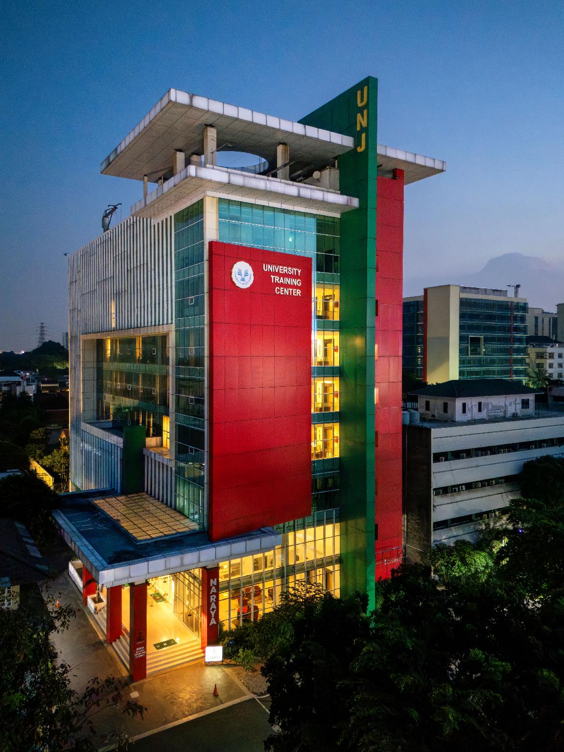 Naraya Hotel Jakarta 4/24