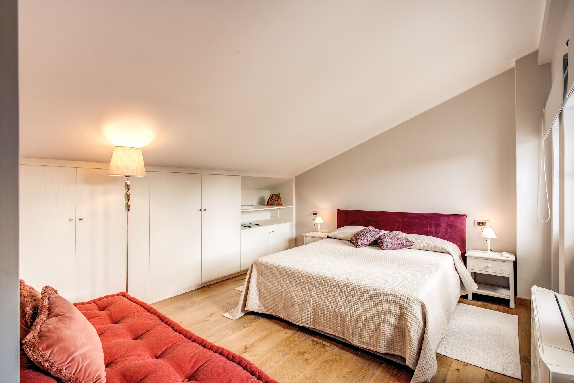 LUXURY, STUDIO, SUITE
