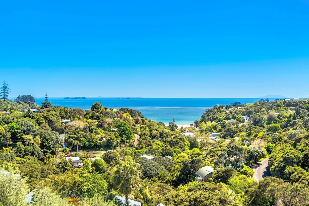 Waiheke Island Resort 65/70