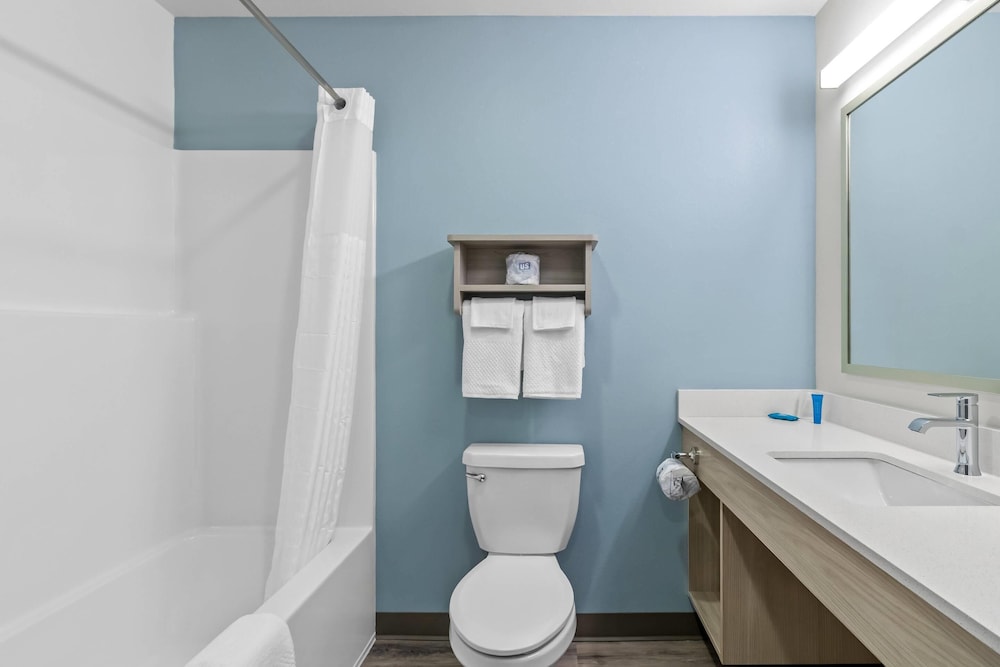 WoodSpring Suites Washington Meadowlands PA 38/45