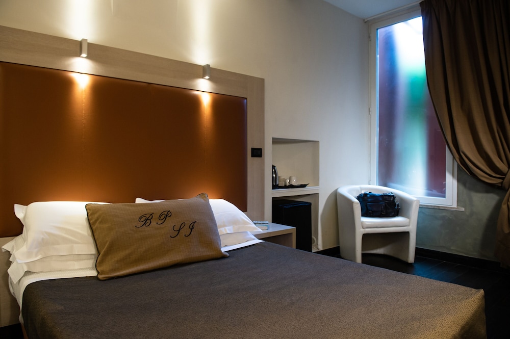 BORGO PIO SUITES INN 30/70