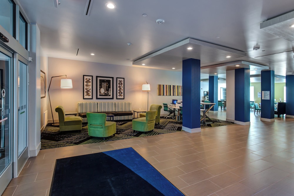 Holiday Inn Express & Suites Gatesville N. Ft Hood 44/65