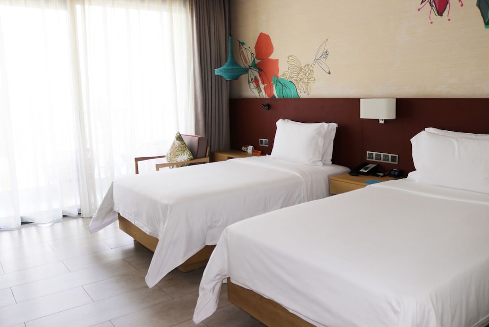 Hilton Garden Inn Sanya 14/43