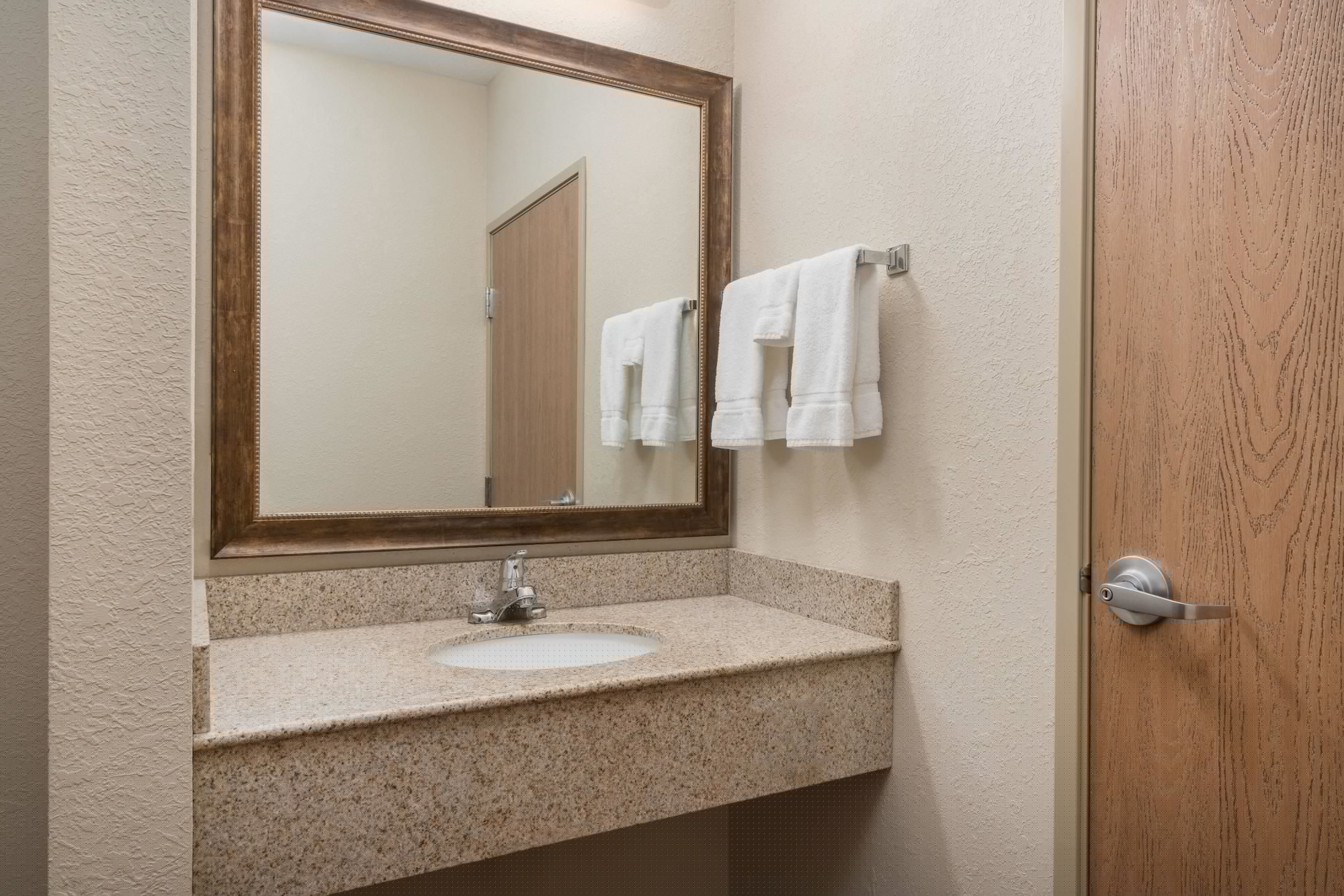 غرفة بسريرين كوين لذوي الإعاقة، AmericInn by Wyndham Anamosa 4/4