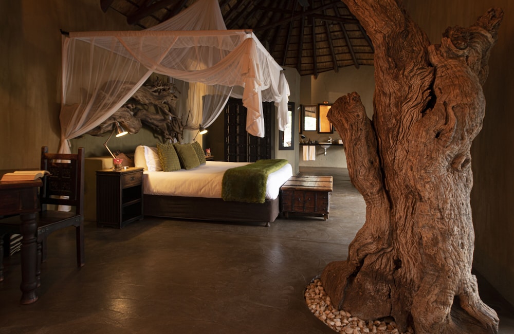 Pondoro Game Lodge 48/66