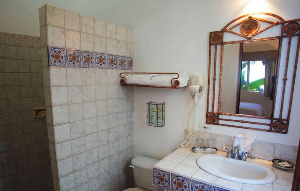 El Encanto Inn Hotel Spa And Suites 40/43
