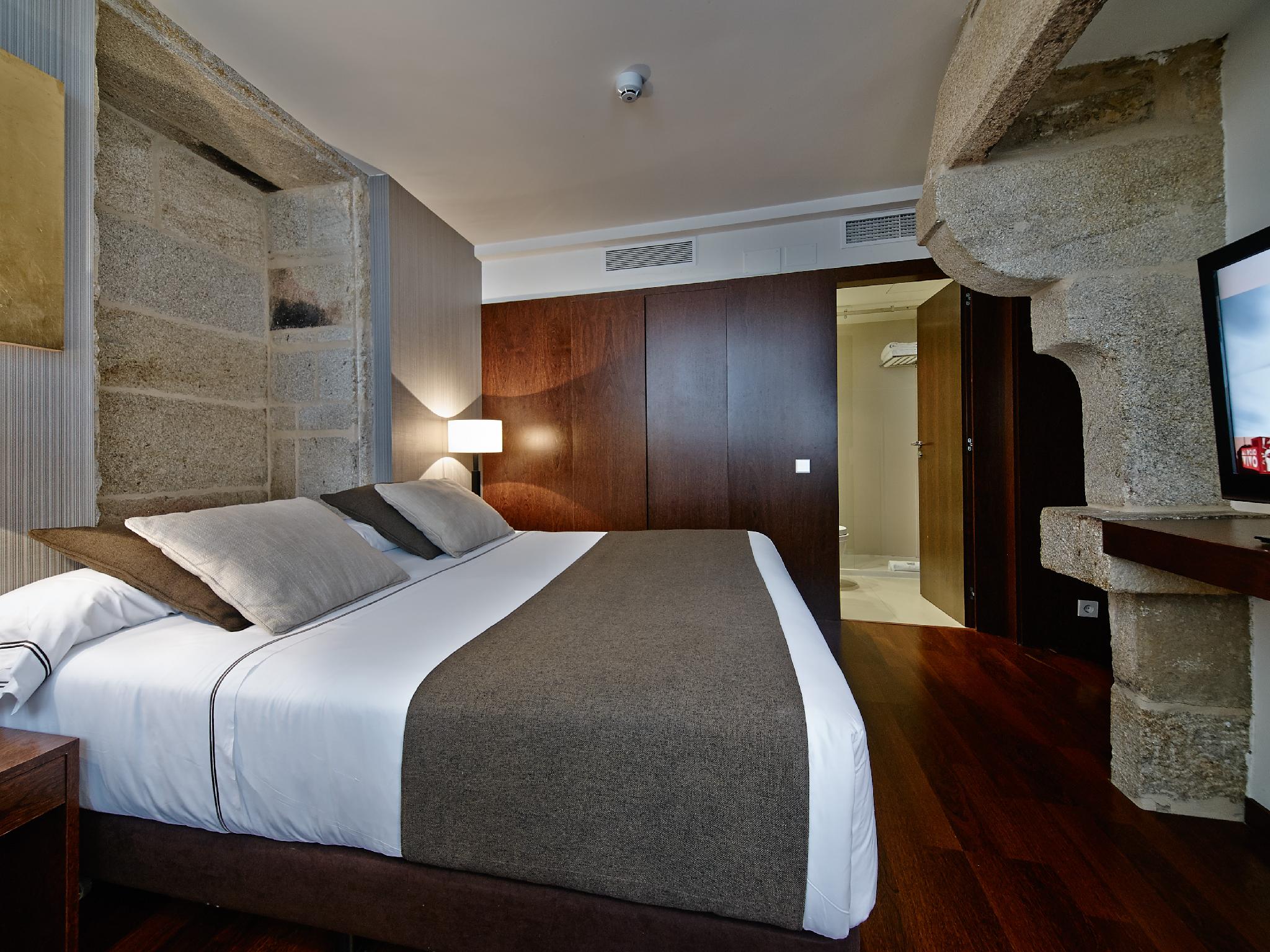 BASIC, SINGLE, SINGLE BED